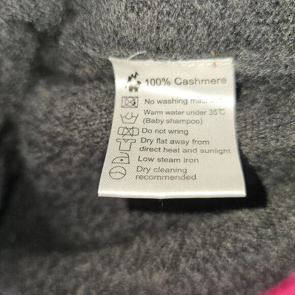 Cashmere Boutique Charcoal 100% Cashmere V-Neck Quiet Luxury Pullover Sweater S - Picture 6 of 6